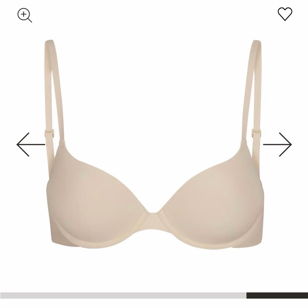 NWT Skims Fits Everybody push up bra